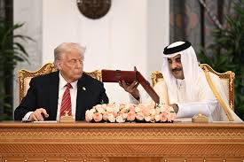 أمير قطر والرئيس الأميركي يبحثان خفض التصعيد بين إسرائيل وإيران